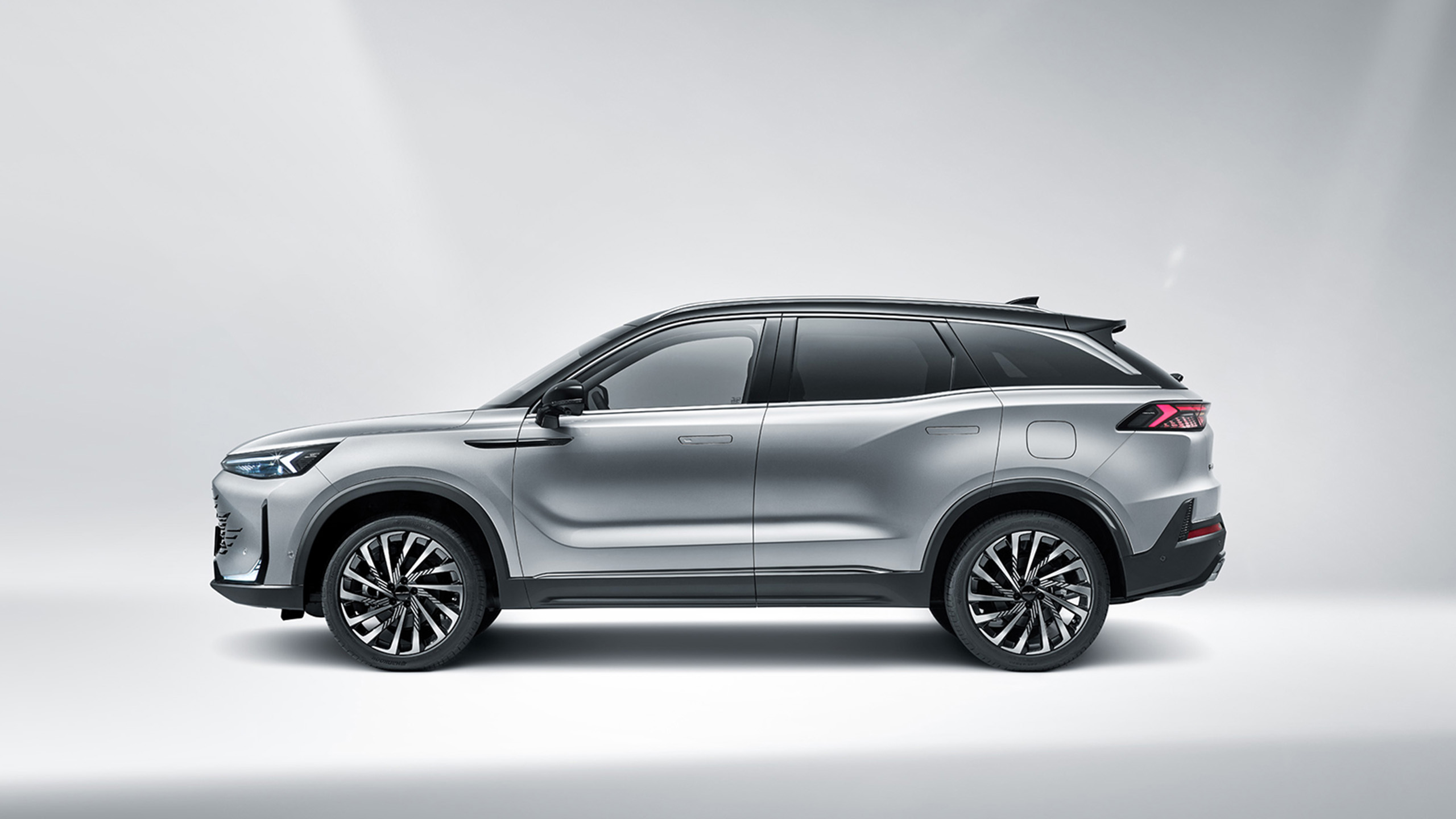 Foto exteriéru vozu BAIC X7